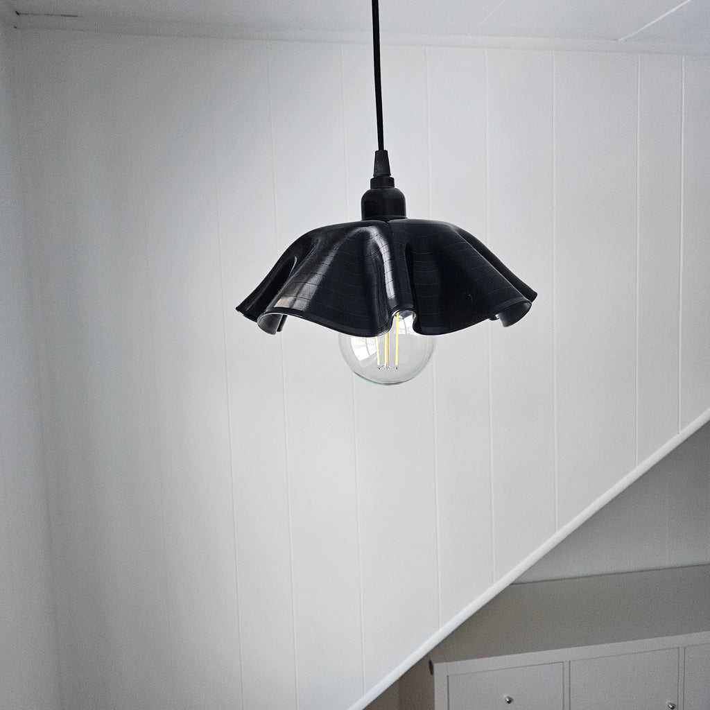 Luminaire suspendu en vinyle recyclé – 12 pouces