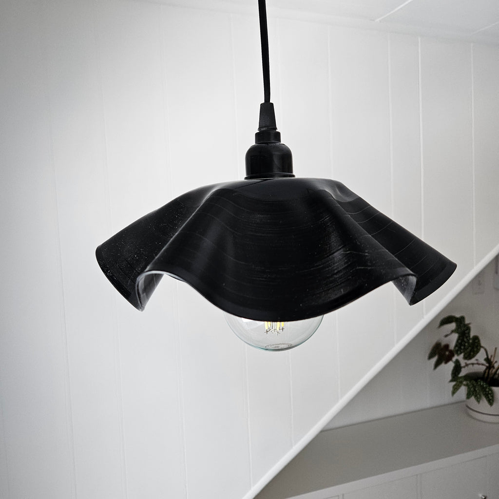 Luminaire suspendu en vinyle recyclé – 12 pouces
